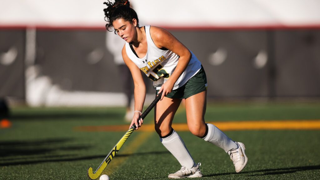 McNally finishes strong as Morris Knolls overcomes Montville -- Field hockey recap