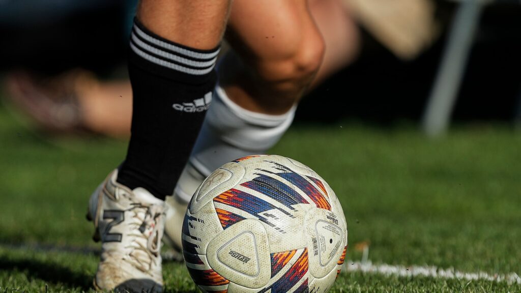 Parsippany Hills downs Boonton in MCT opener - Boys soccer recap