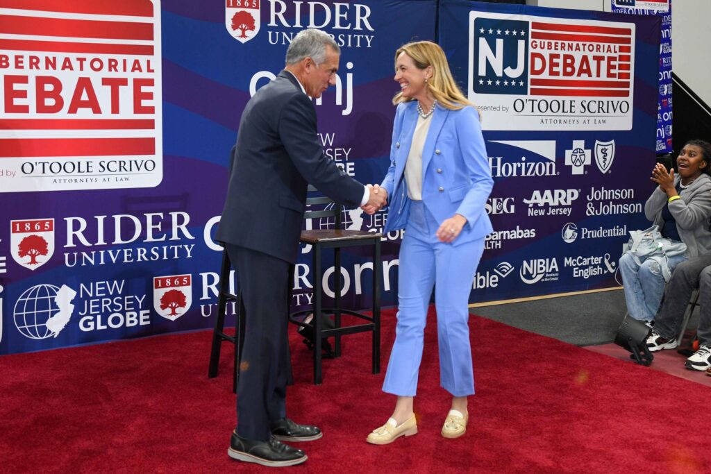 Stockton poll shows favorables, unfavorables of N.J. gubernatorial candidates about the same