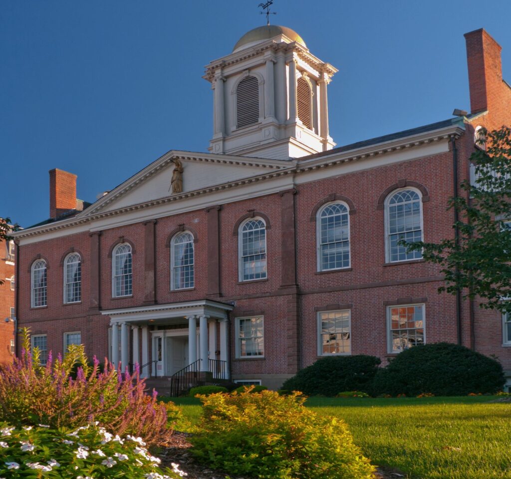 18-year-old gets judge's approval to vote despite motor vehicles snafu