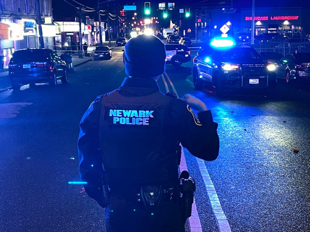 2 killed, 2 wounded in Newark shooting, investigators say