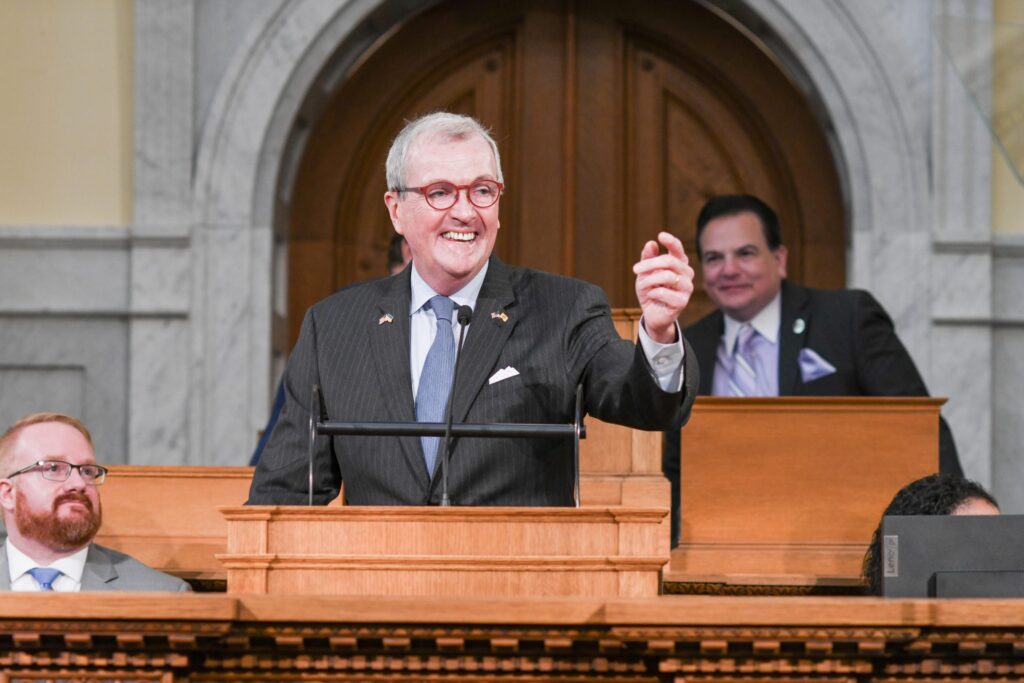 Murphy launches final nominations push as time dwindles