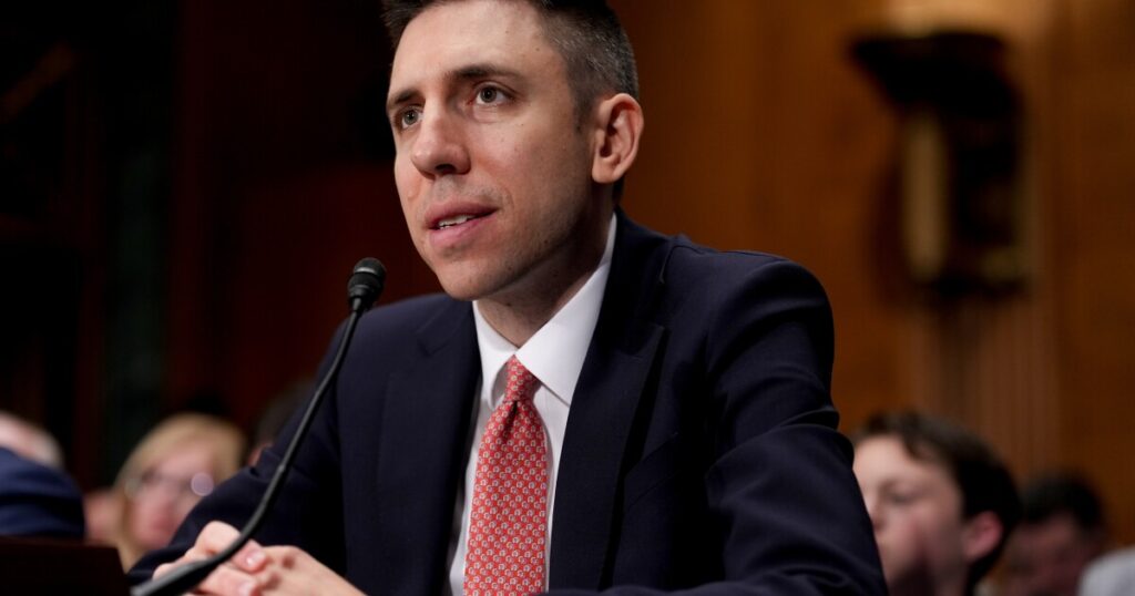 FDIC adds banker to regulatory appeals board in final rule