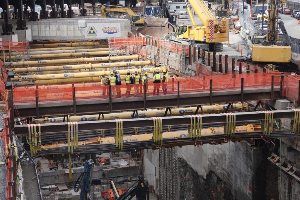 Gateway construction to shutter in 10 days after Trump funding freeze