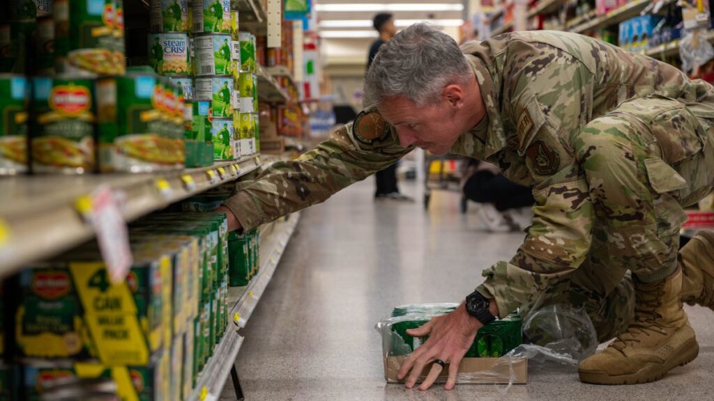 Military commissaries bracing for possible government shutdown