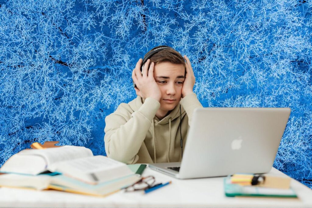 NJ schools keeping kids home another day—NJ Top News