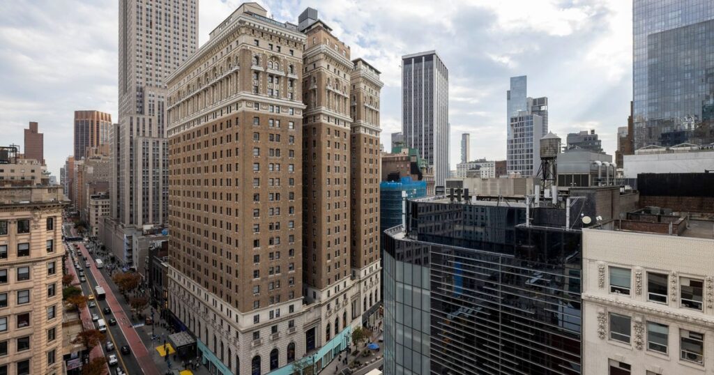 TJ Maxx Signs NYC’s Biggest New Store Lease of the Past Year