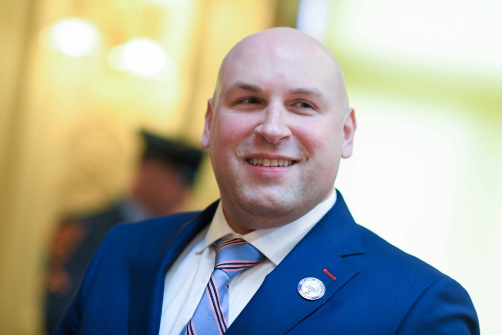 Venezia, Rodriguez move into Assembly leadership