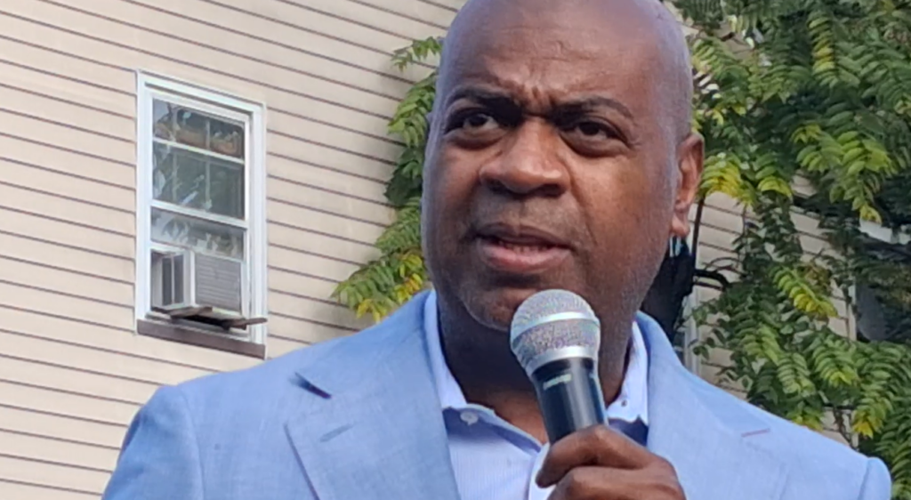 Baraka on ICE Accident in Newark