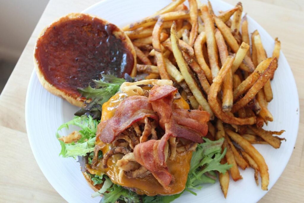 Brick restaurant’s pay-it-forward meals help families in need