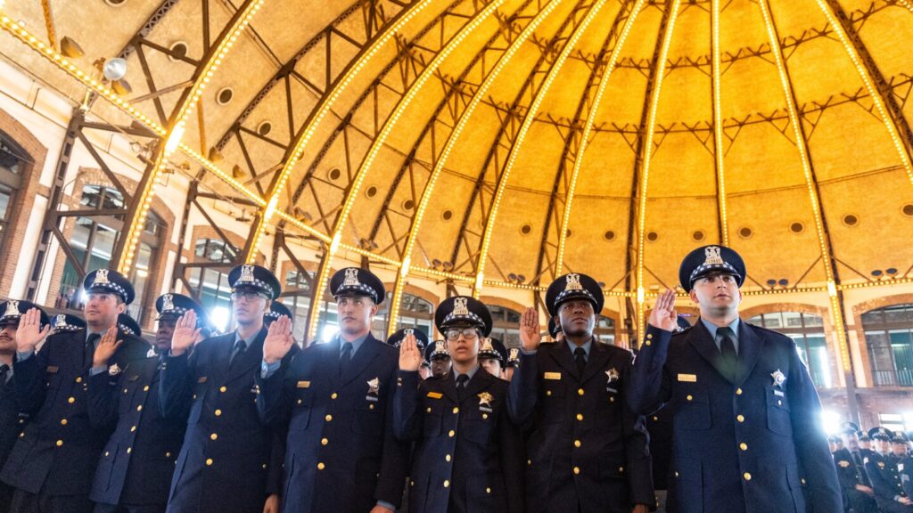 Chicago Police workforce study calls for hundreds of officers, civilians to be hired