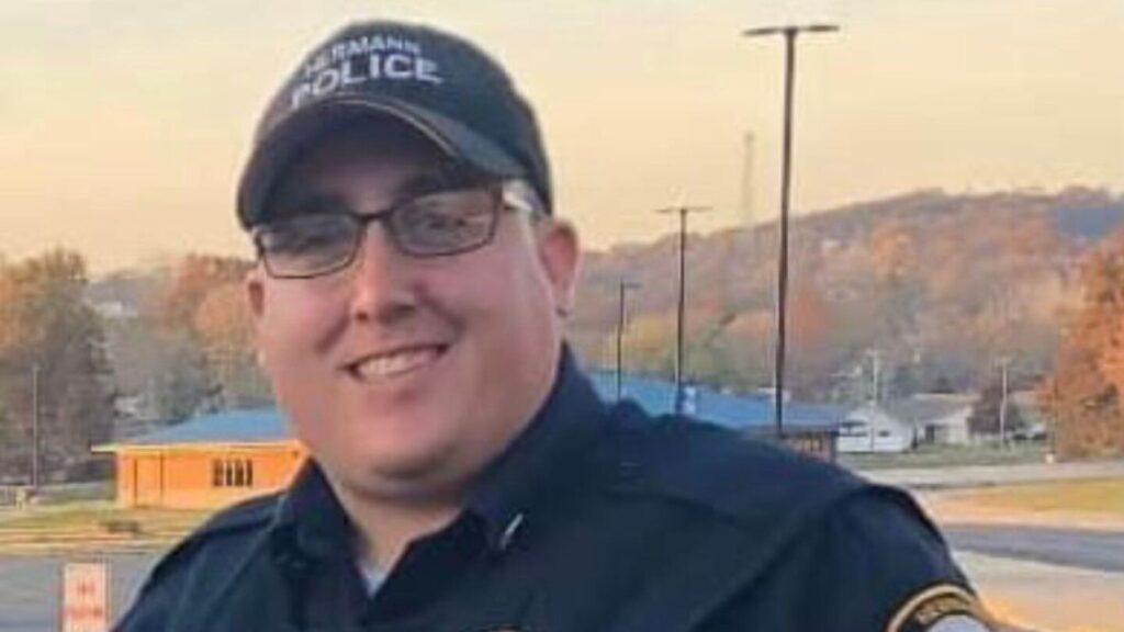 Death sentence recommended for Kenneth Lee Simpson in killing of Hermann Officer Mason Griffith