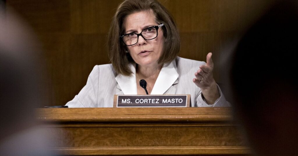 Exclusive: Lawmakers introduce bipartisan FHLB bond bill