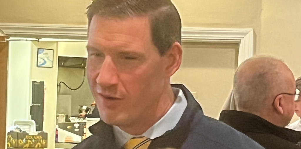 Hathaway Ready to Fight 'Far Left' Dems