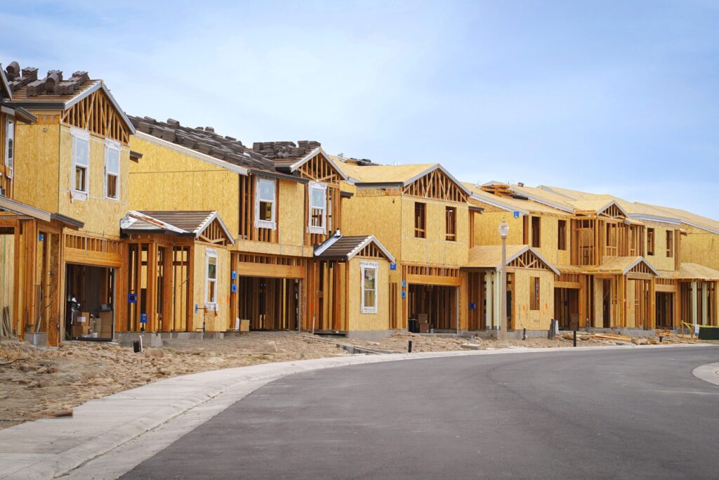 Housing Starts Saw Significant Jump to End 2025, but Builders ‘Cautious’ for 2026 — RISMedia