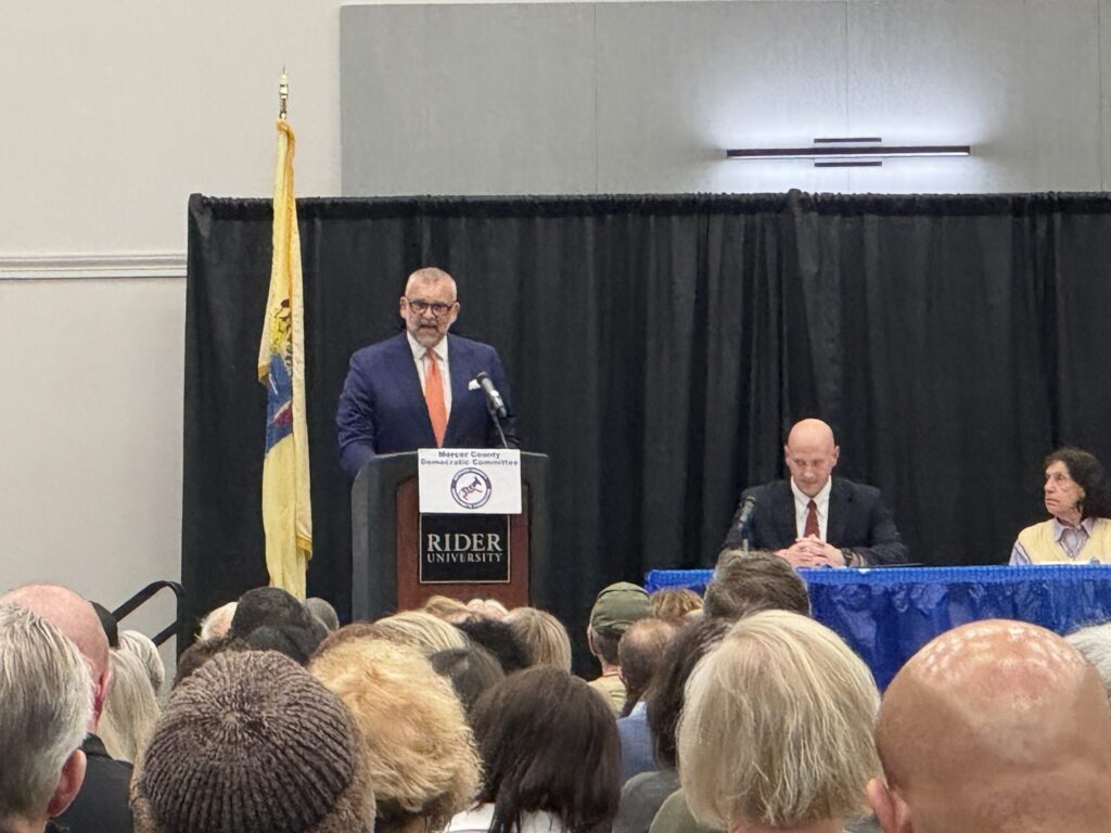 Incumbent Mercer commissioners will share endorsement with challenger