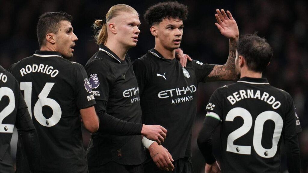 Manchester United vs. Tottenham Hotspur Prediction, Odds, Picks