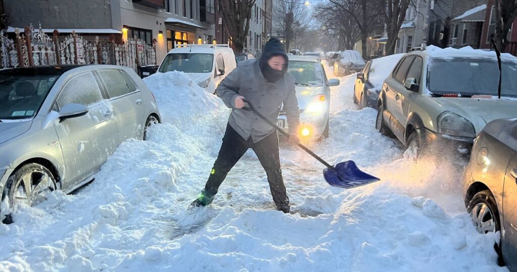 Need to Dig Out Your Icy Car in NYC? There’s a Guy for That.