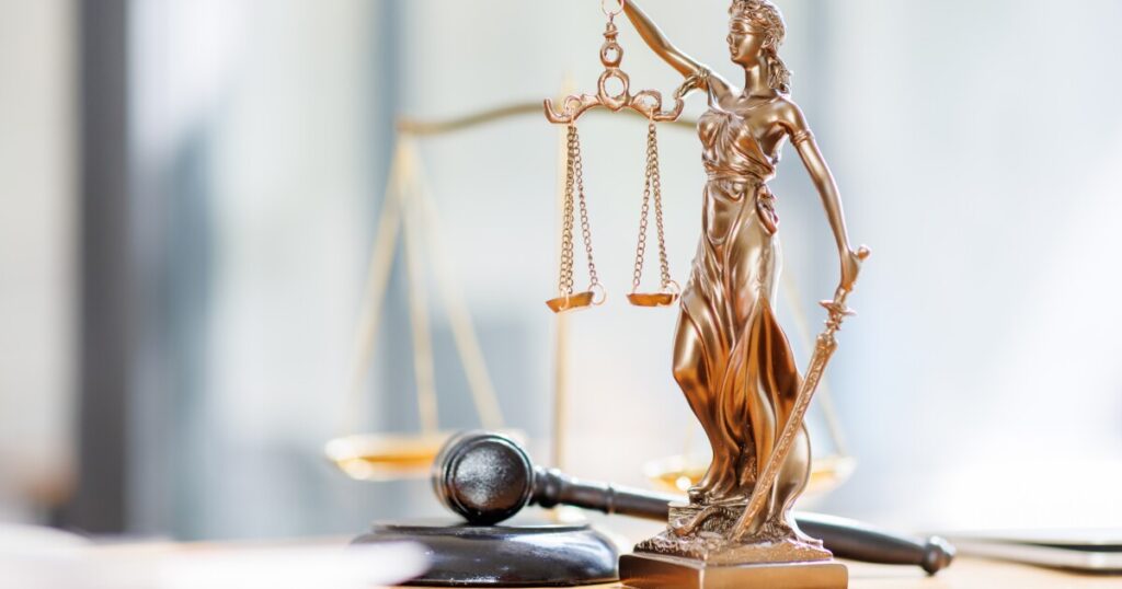 Rocket sues broker over repurchases in case involving UWM