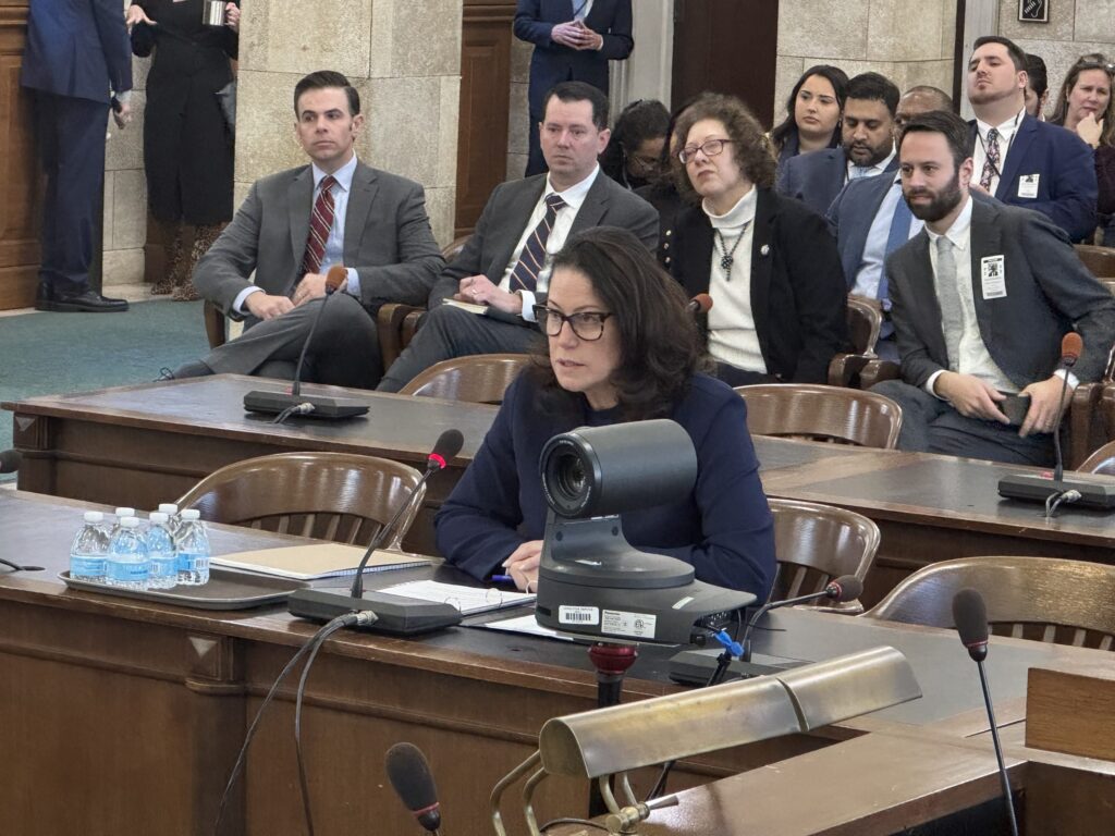 Senate panel unanimously clears Davenport for attorney general