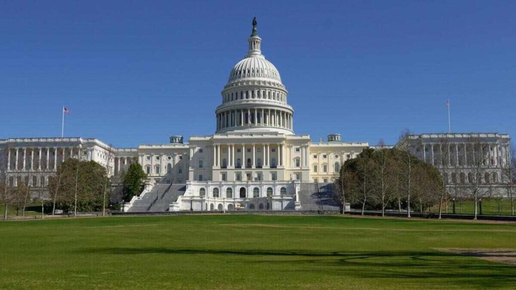 Six Senators Pen Letter to CFTC Asking for Prediction Bans