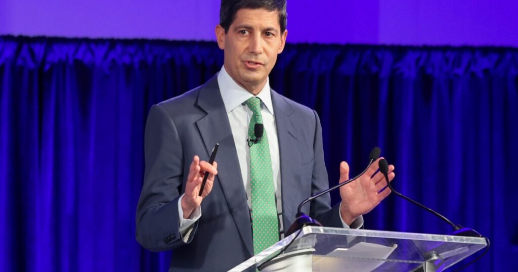 Warsh call for Fed-Treasury accord stirs debate in $30 trillion bond market