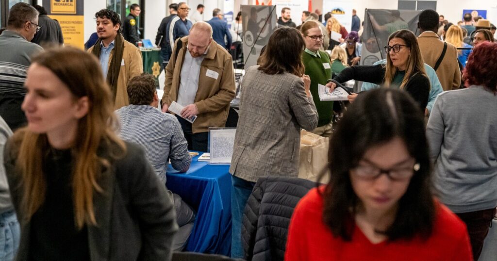 Economy loses 92,000 jobs in February