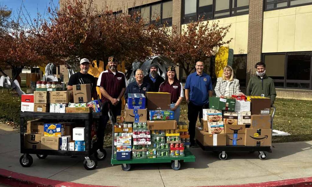 1,300 Pounds of Food - VFW