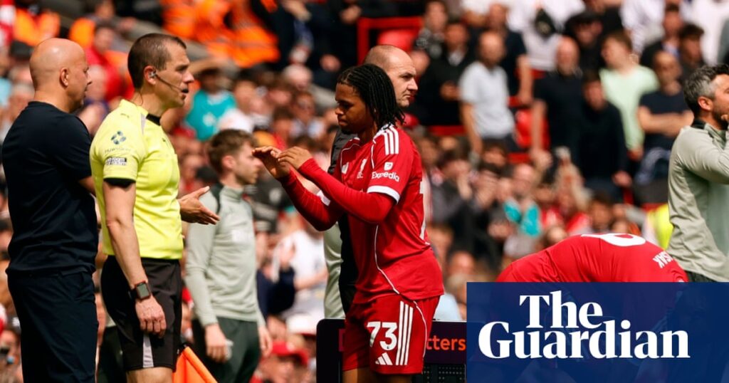 Arne Slot says Rio Ngumoha had cramp after Liverpool starlet’s substitution is booed | Liverpool