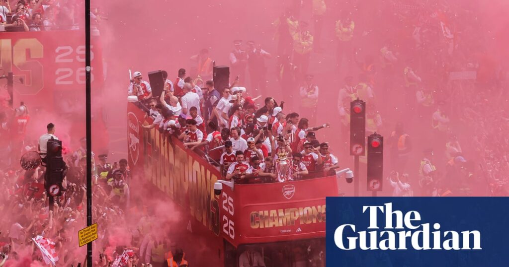 Arsenal put Champions League anguish to one side with open-top bus parade | Arsenal