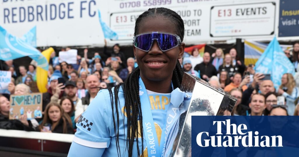 Manchester City mark WSL title by thrashing West Ham as Shaw doubles up | Women's Super League