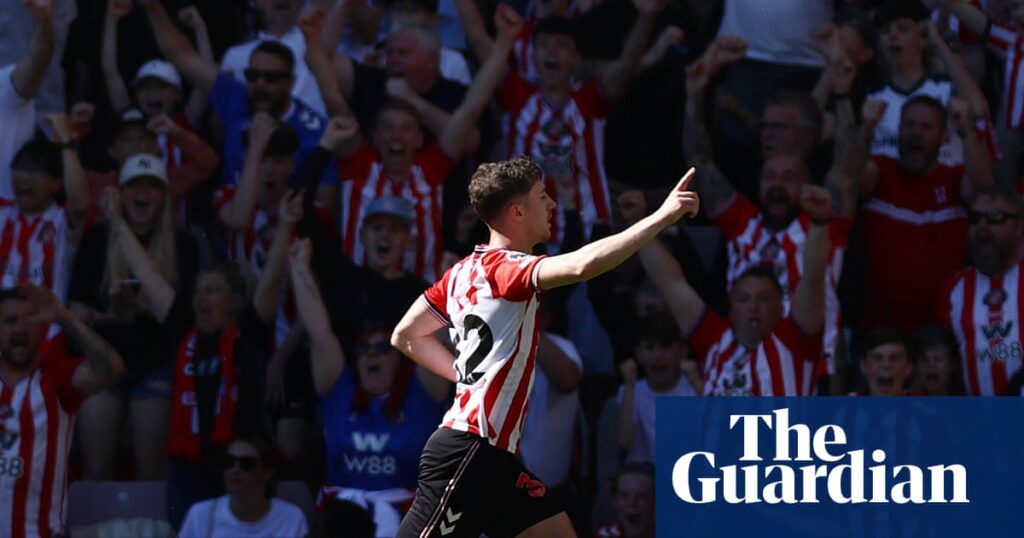 Sensational Sunderland qualify for Europa League after 10-man Chelsea fall apart | Premier League