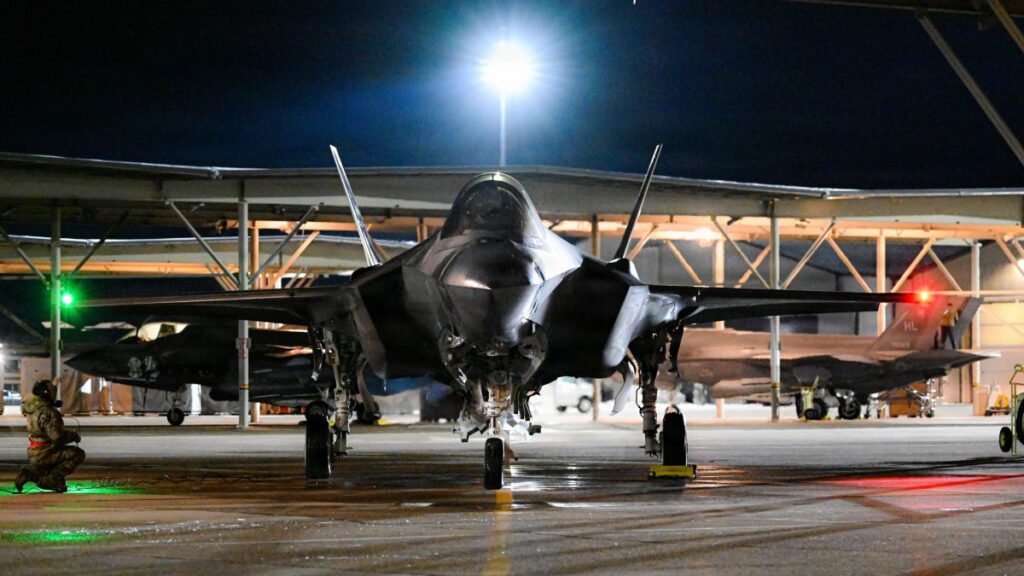 Six F-35 pilots receive Distinguished Flying Crosses for Iran strikes