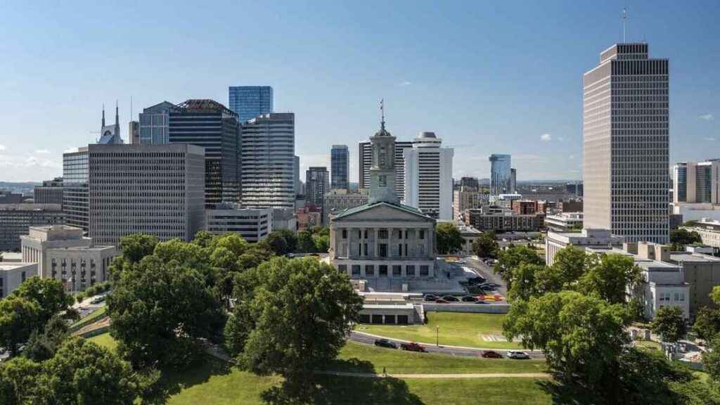 Tennessee and Iowa Move to Outlaw Sweepstakes Casinos
