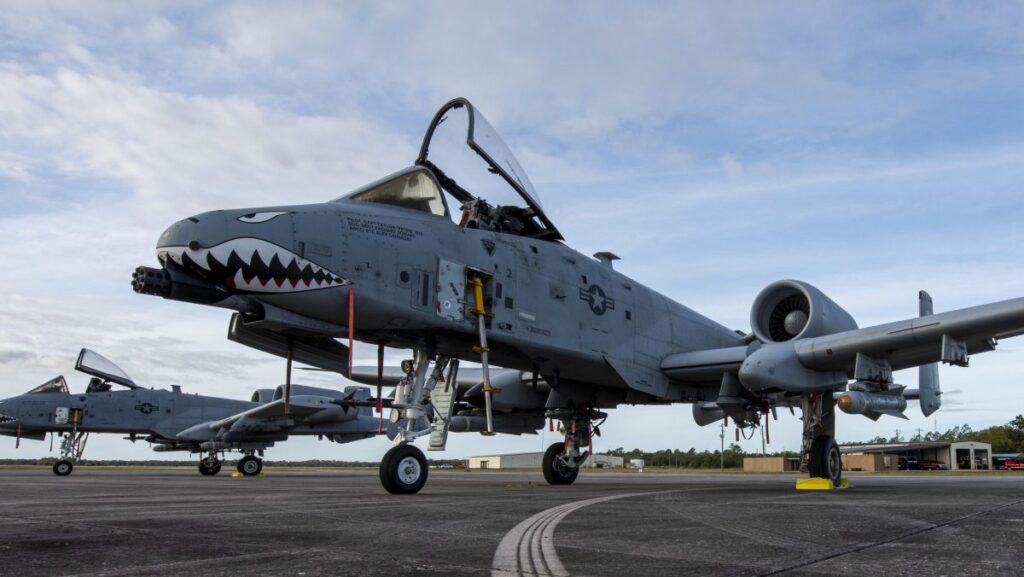 Two Air Force A-10s rescued boater lost on Florida lake