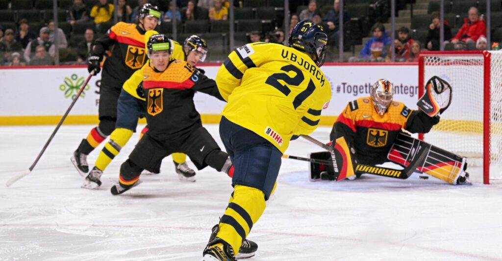 Viggo Björck: 2026 NHL Draft Prospect Profile: A Strong, Undersized Center