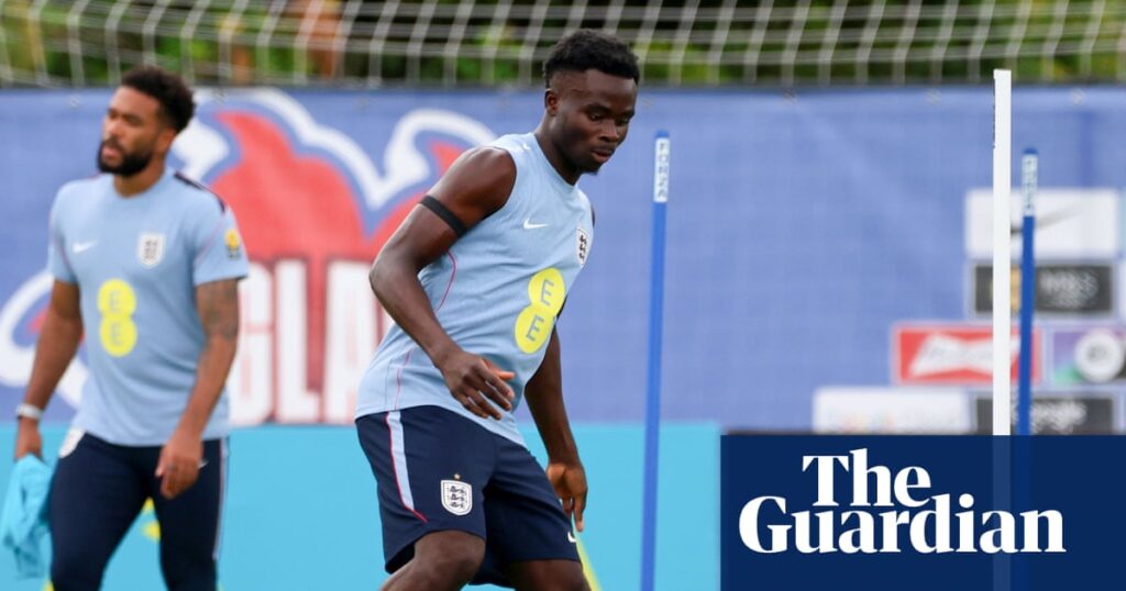 Bukayo Saka is playing through pain barrier, says Tuchel, as World Cup looms | England Bukayo Saka is playing through pain barrier, says Tuchel, as World Cup looms | England