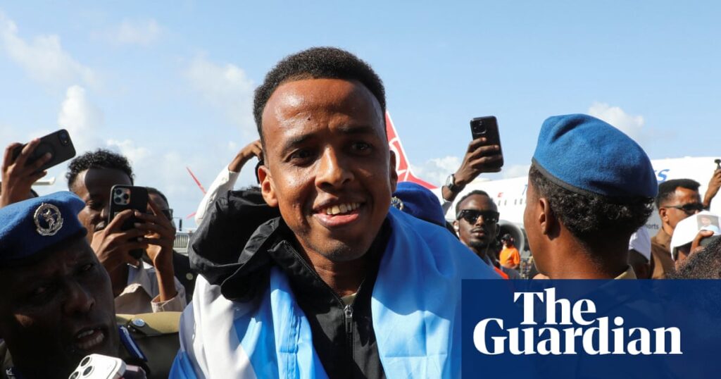 Omar Artan given hero’s welcome in Somalia after referee’s US entry blocked | World Cup 2026