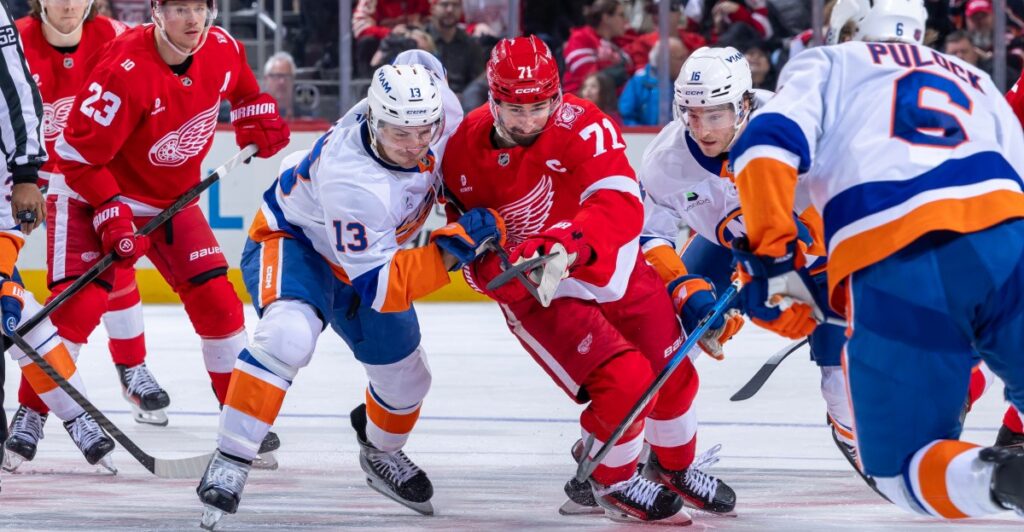 Should the Devils Pursue Another Top Center?
