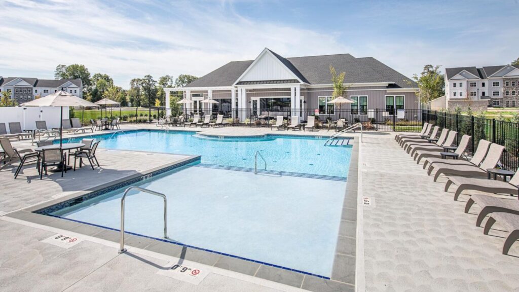 Cantor Square Manalapan