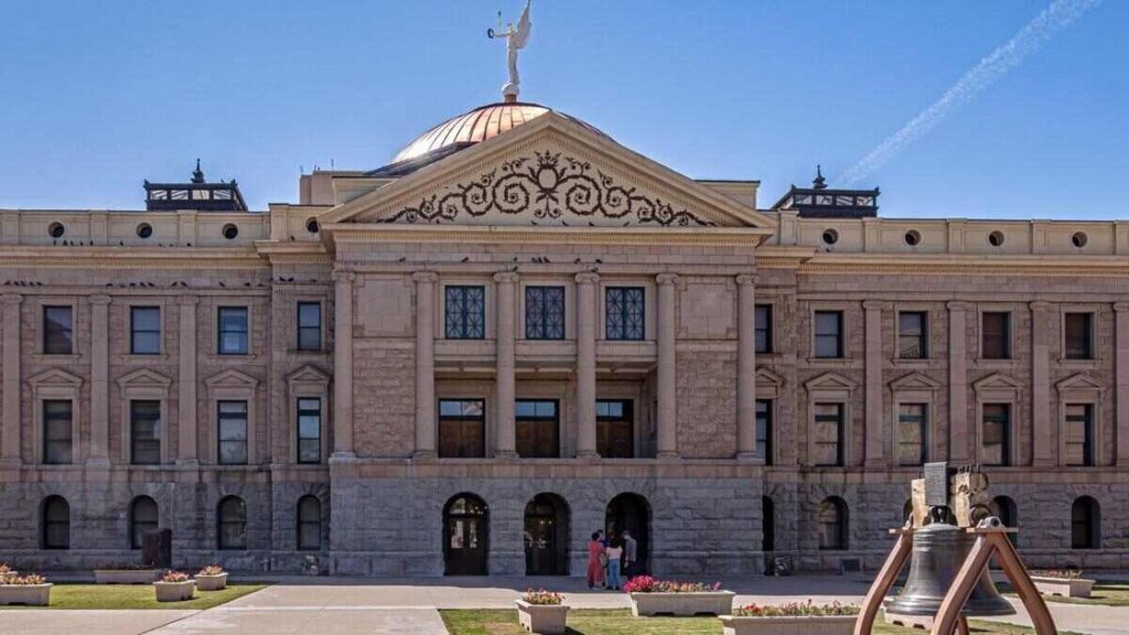 Arizona Sends Out Another Wave of C&Ds to Illegal Operators