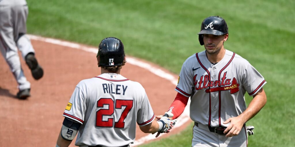 Austin Riley hits go-ahead double to give Braves extra-inning win