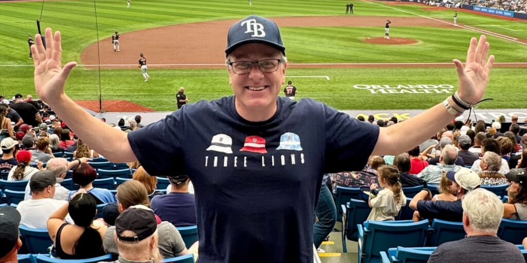 British pilot completes all-30 stadium tour at Tropicana Field