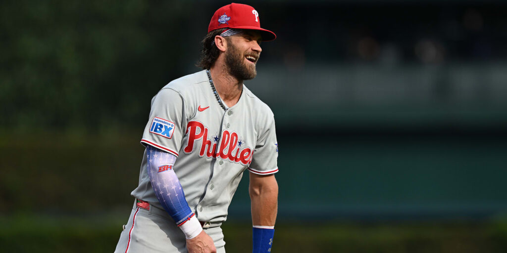 Bryce Harper reacts to LeBron James signing with 76ers