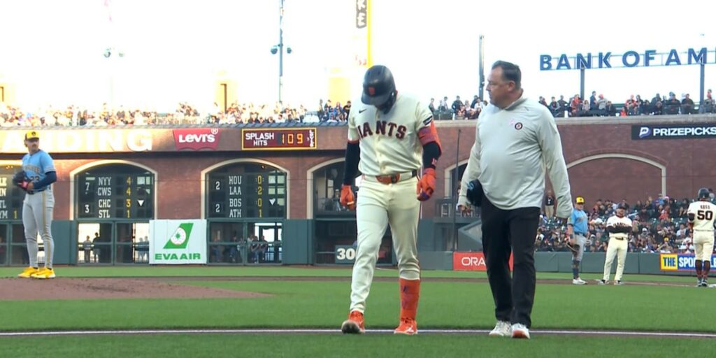 Casey Schmitt leaves game with leg injury