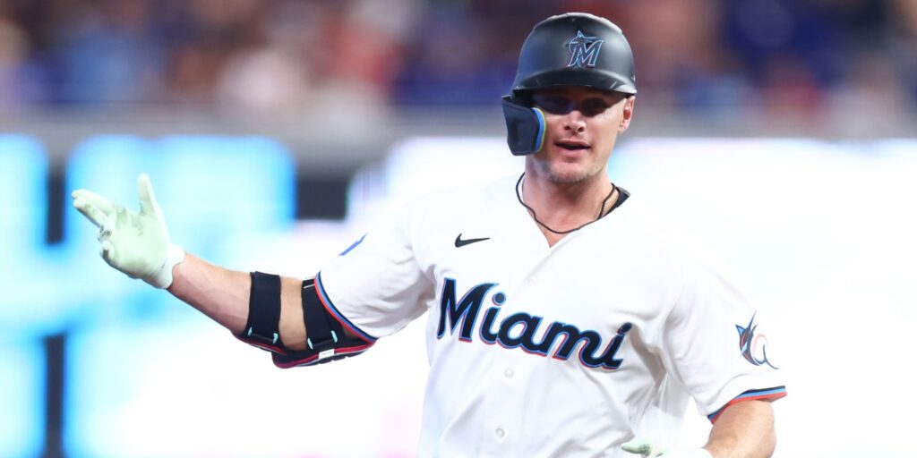 Griffin Conine hits go-ahead 2-run home run, Marlins sweep Phillies