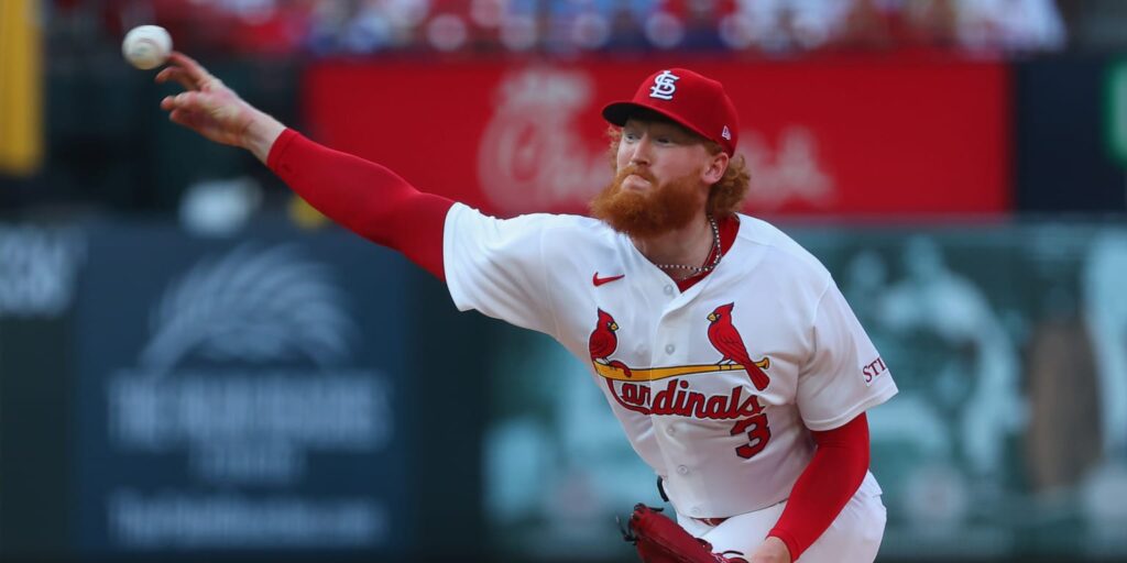 Iván Herrera delivers walk-off hit against Cubs