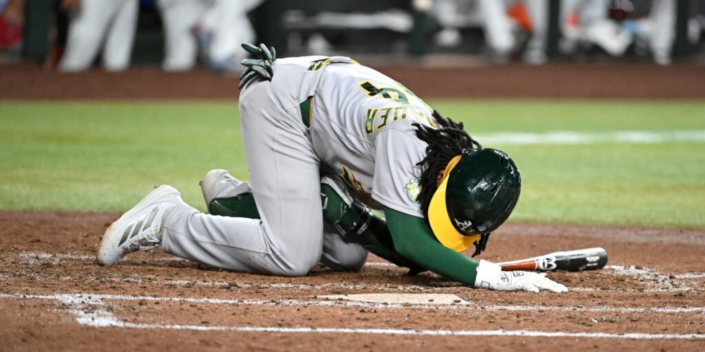 Joshua Kuroda-Grauer exits with injury after hitting 1st MLB home run Joshua Kuroda-Grauer exits with injury after hitting 1st MLB home run