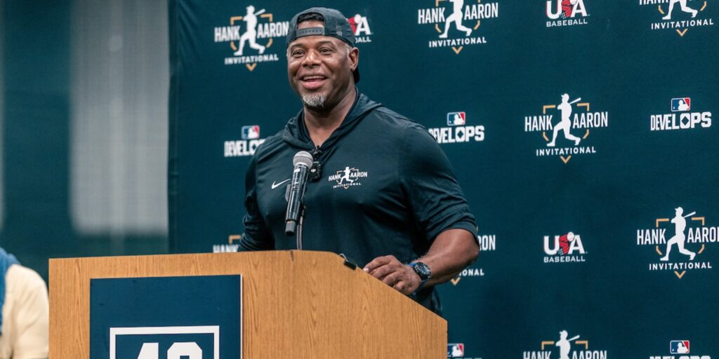 Ken Griffey Jr. mentoring young players at Hank Aaron Invitational