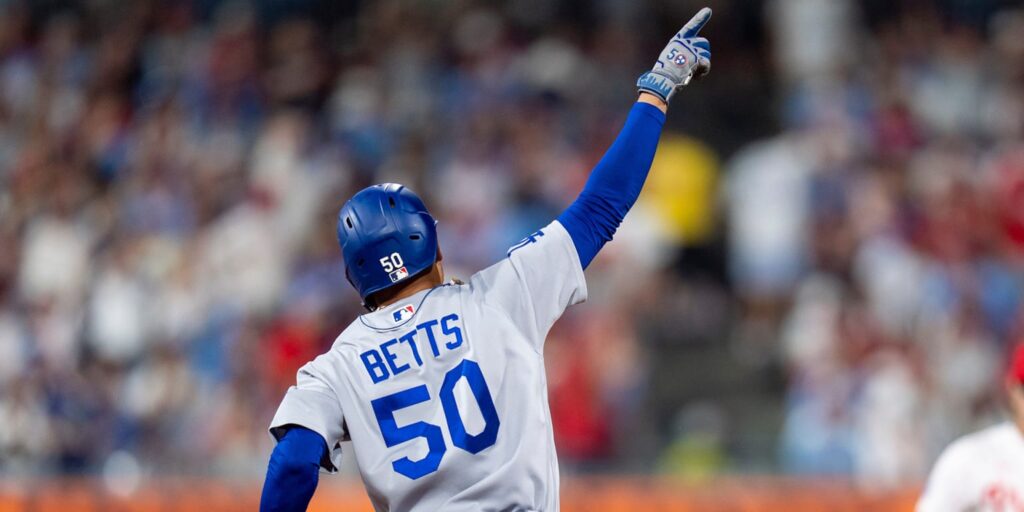 Mookie Betts hits two homers on four-hit night Mookie Betts hits two homers on four-hit night